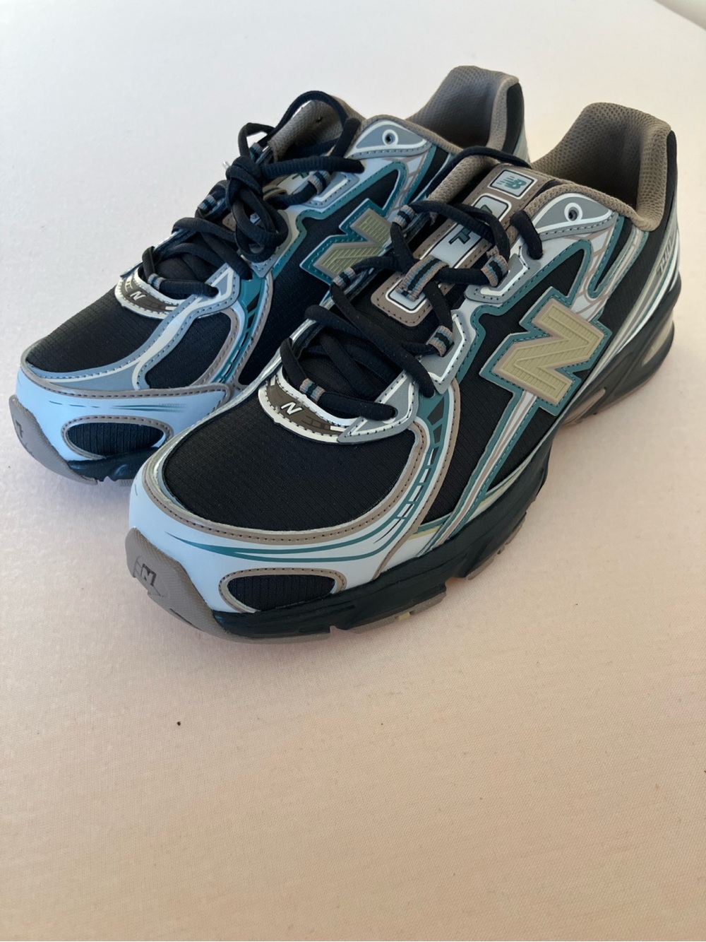New Balance 740 Black Silver Teal Men’s 10 Women’s 11.5 U740GO2 - Picture 3 of 7